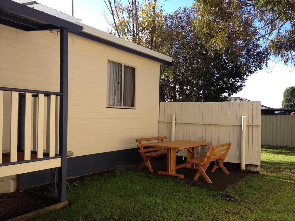 Hotel Millicent Lakeside Caravan Park Esterno foto